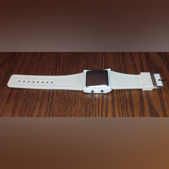 2010 Montres Carlo Femme Watch - Picture 3 of 3